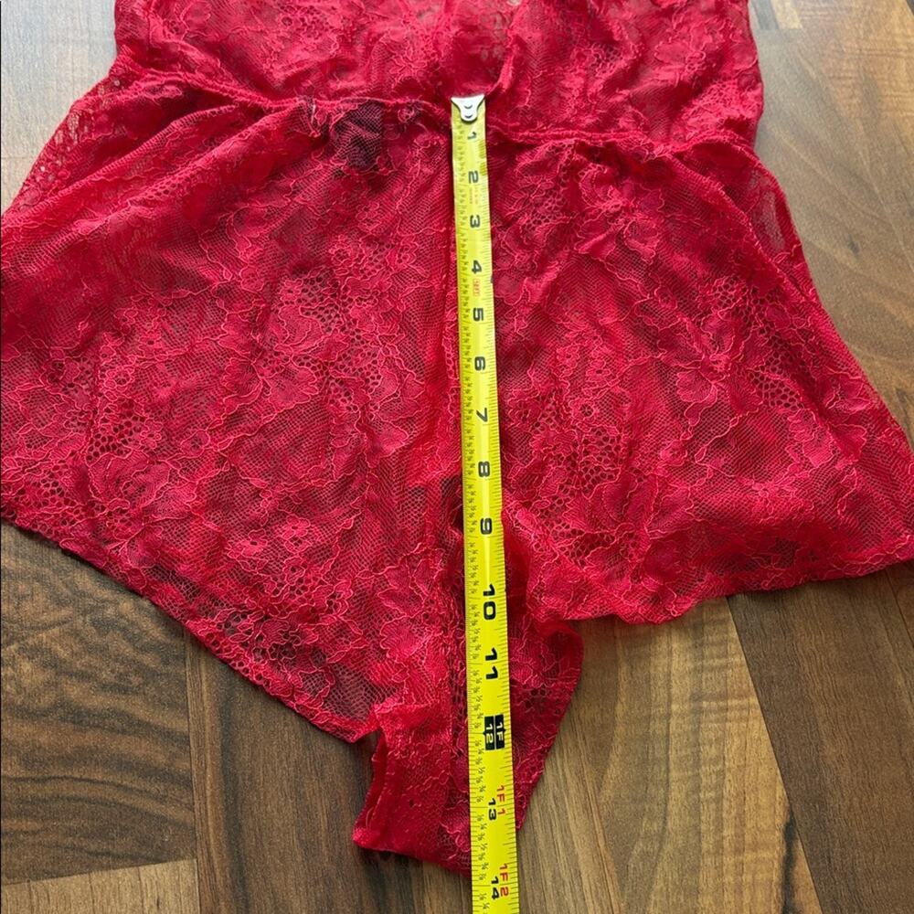 Victoria's Secret Woman’s Size S Red Lace Chemise - Picture 16 of 16